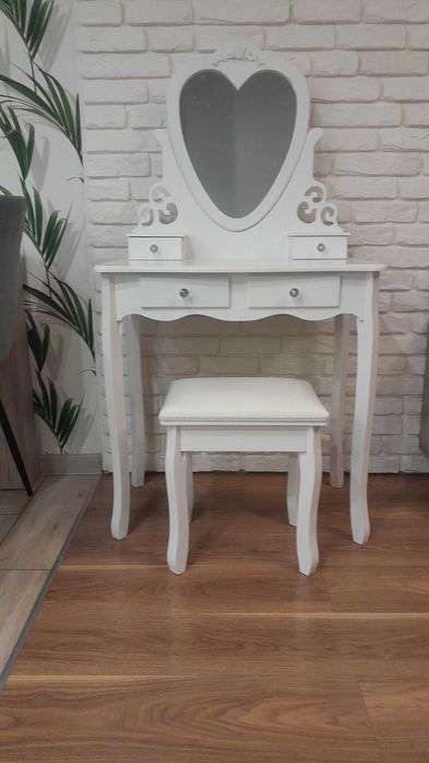 Toaletka kosmetyczna