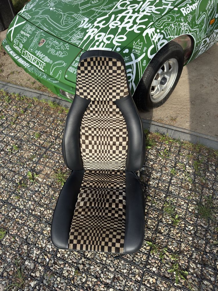 Fotele i kanapa Porsche 924 / 944 wnetrze krata 3d
