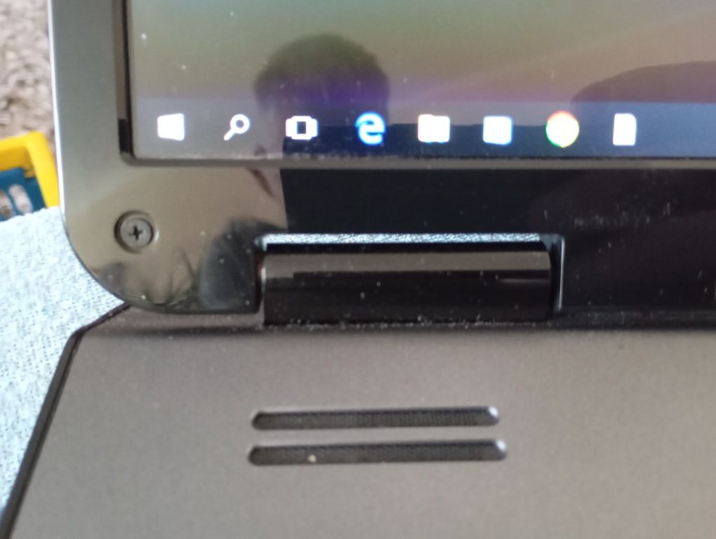 Acer 7715 Z  HDD 250 GB  RAM 3 GB