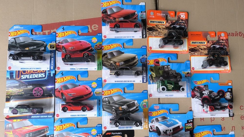 NEW! 2025 FERRARI Hot Wheels/Хот Вилс Mainline
