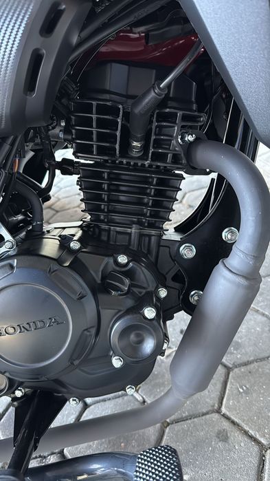 Vendo/troco Cb125F 2024