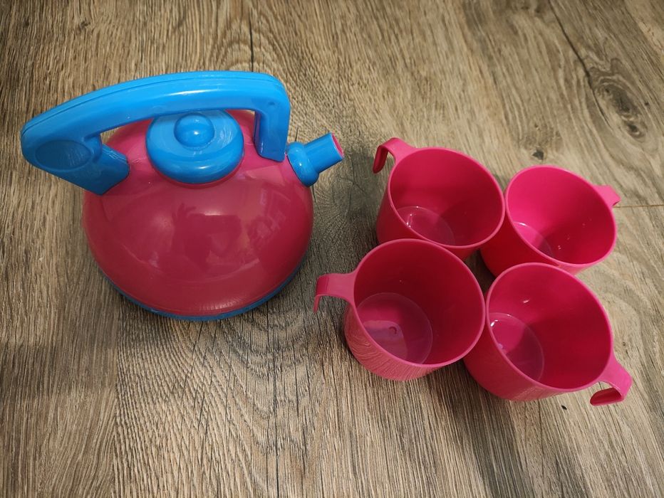 Посуд іграшковий, дитячий посуд