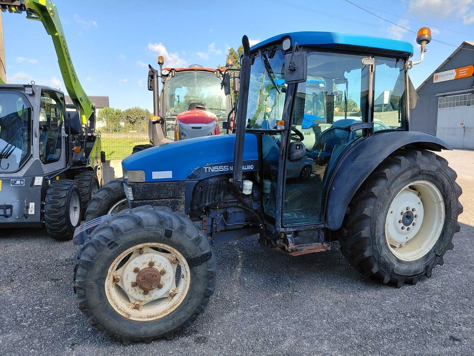 Trator usado NEW HOLLAND TN 55 S