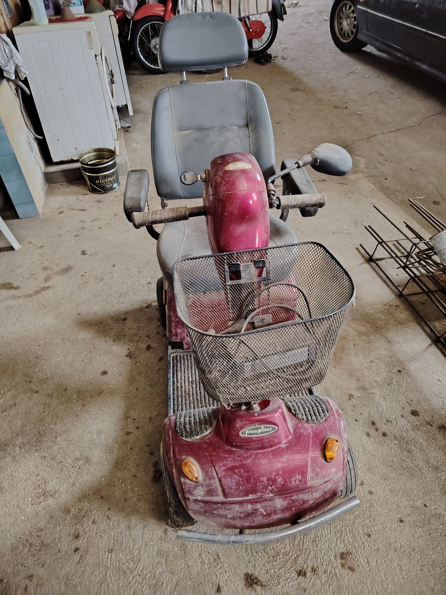 Scooter Eléctrico EGIRO Midi - Para Reparar