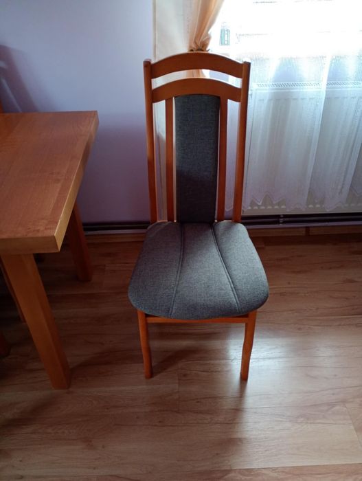 Stół i 6 krzeseł