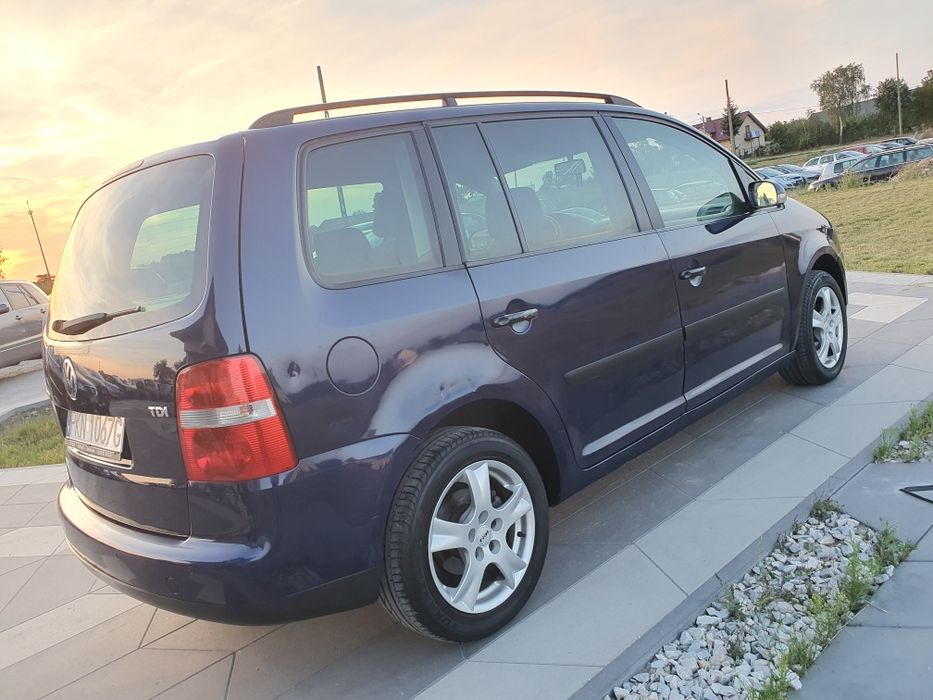 VW TOURAN 1.9TDi 105KM * * TomCar Skup-Sprzedaż-Zamiana * *