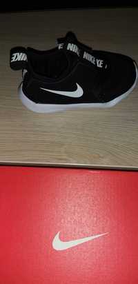 buty dziecięce Nike rozm. 23, 5