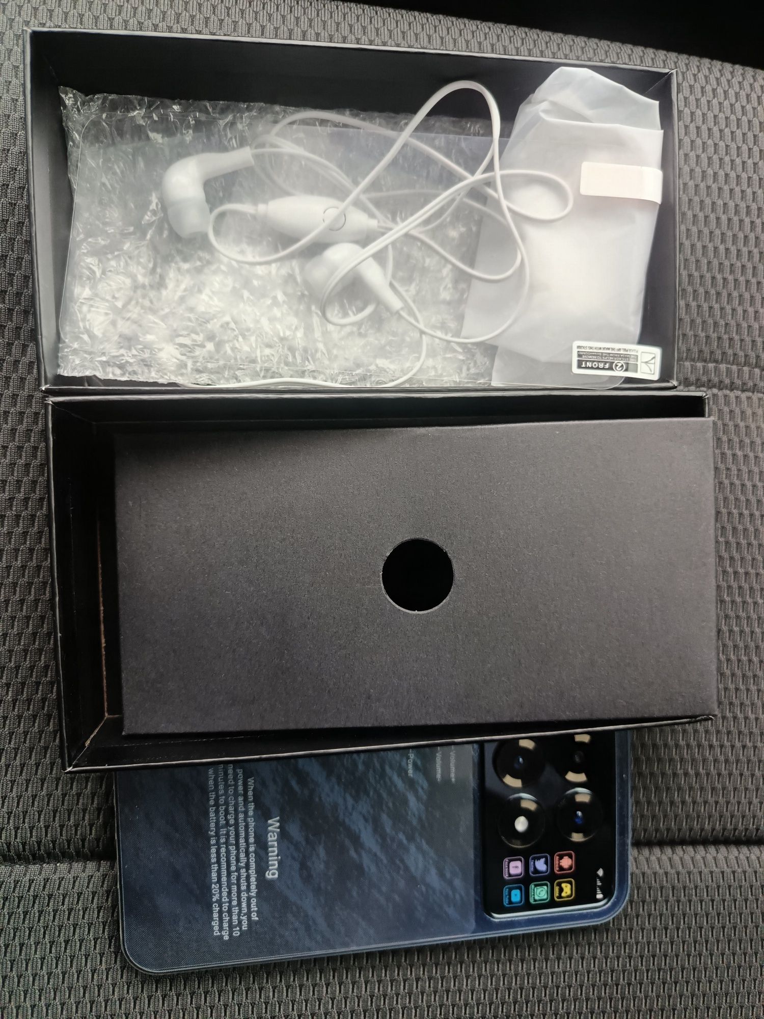 Telemóvel dual sim novo