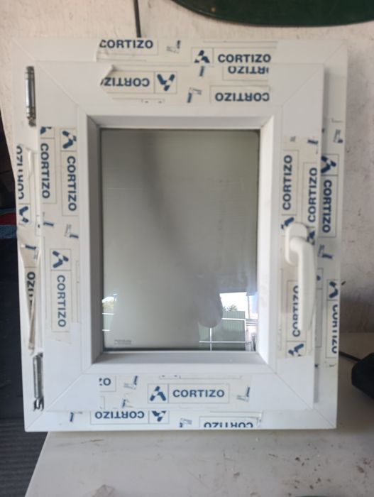 Janela nova  em PVC
