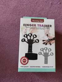 Тренажер – еспандер для пальців та кистей рук