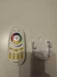 Pilot LED RGB RGB+W radiowy 4 STREFY Wi-Fi DOTYK Mi-Light - FUT096