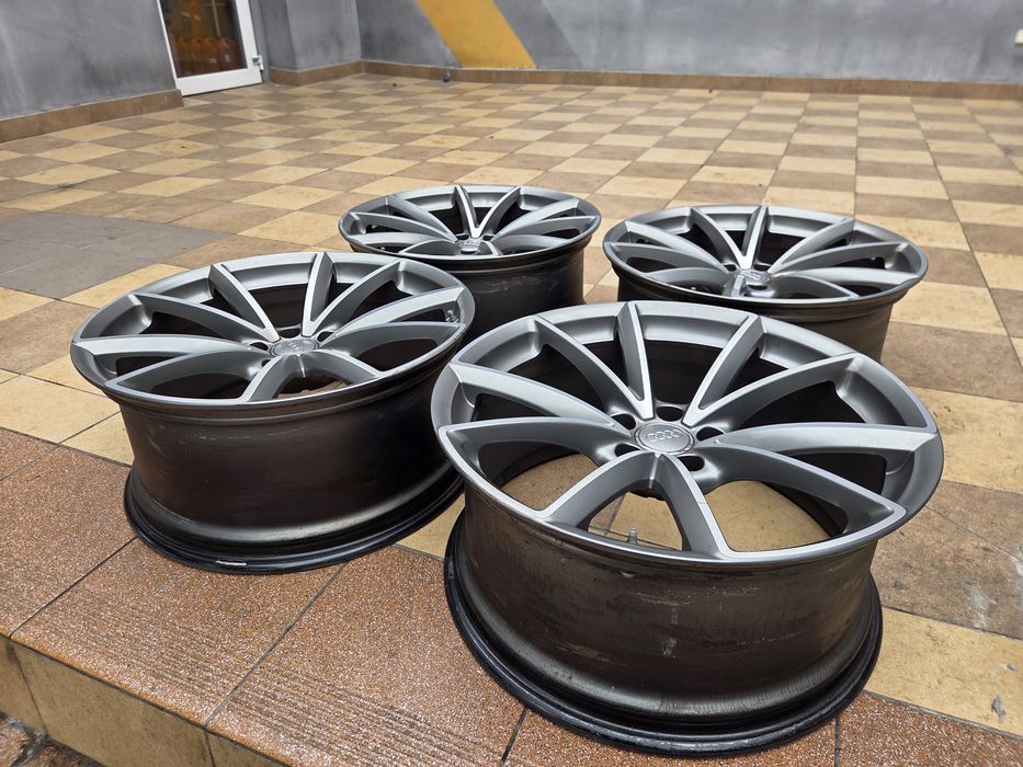 Felgi oem 20 cali Audi RS5 5x112 9J 8T0601025CQ-8AU TITAN