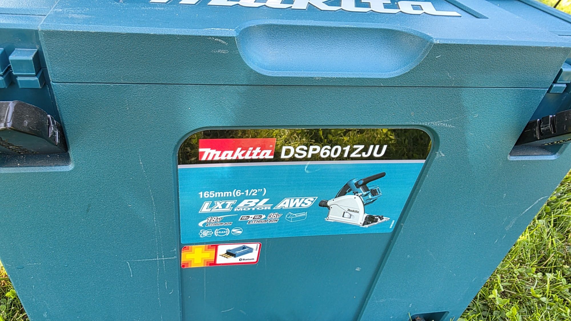 Akumulatorowa reczna pilarka tarczowa- zagłebiarka MAKITA