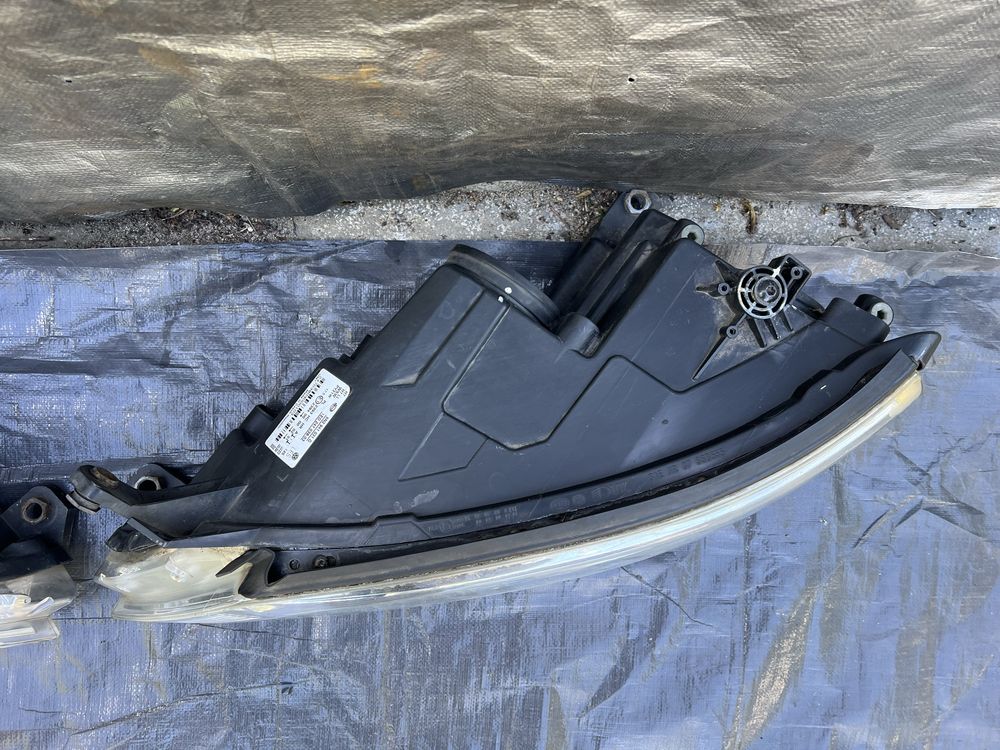 TIGUAN Lampa Lampy Przod Lewa Prawa UK
