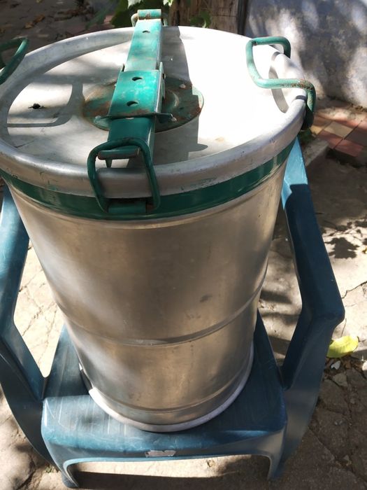 Ємність харчова 30л