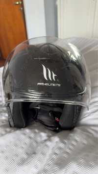 Capacete com 2 meses de uso