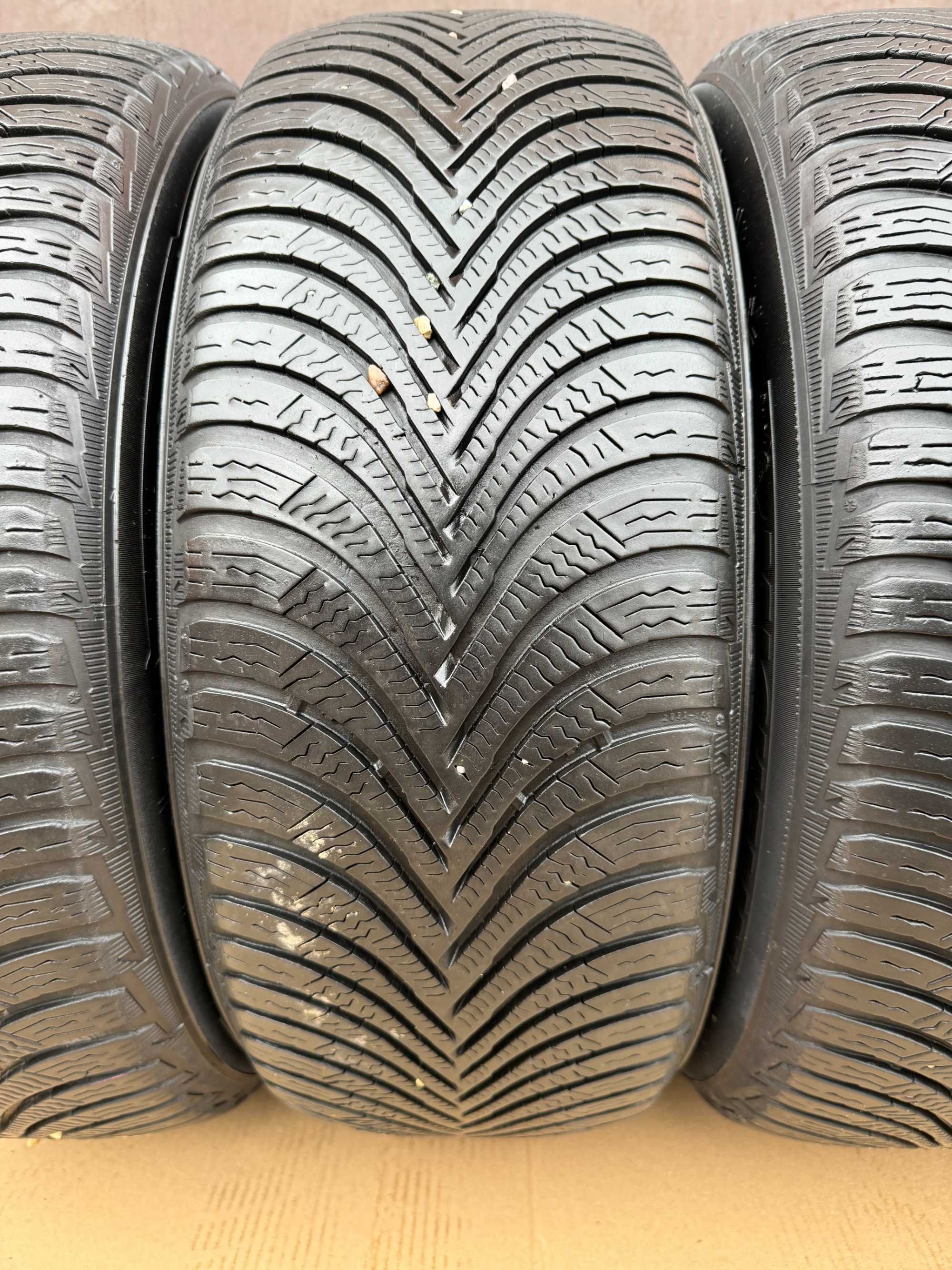 Шини Michelin 205/55 R-16 (91 T ) made in Spain -зима