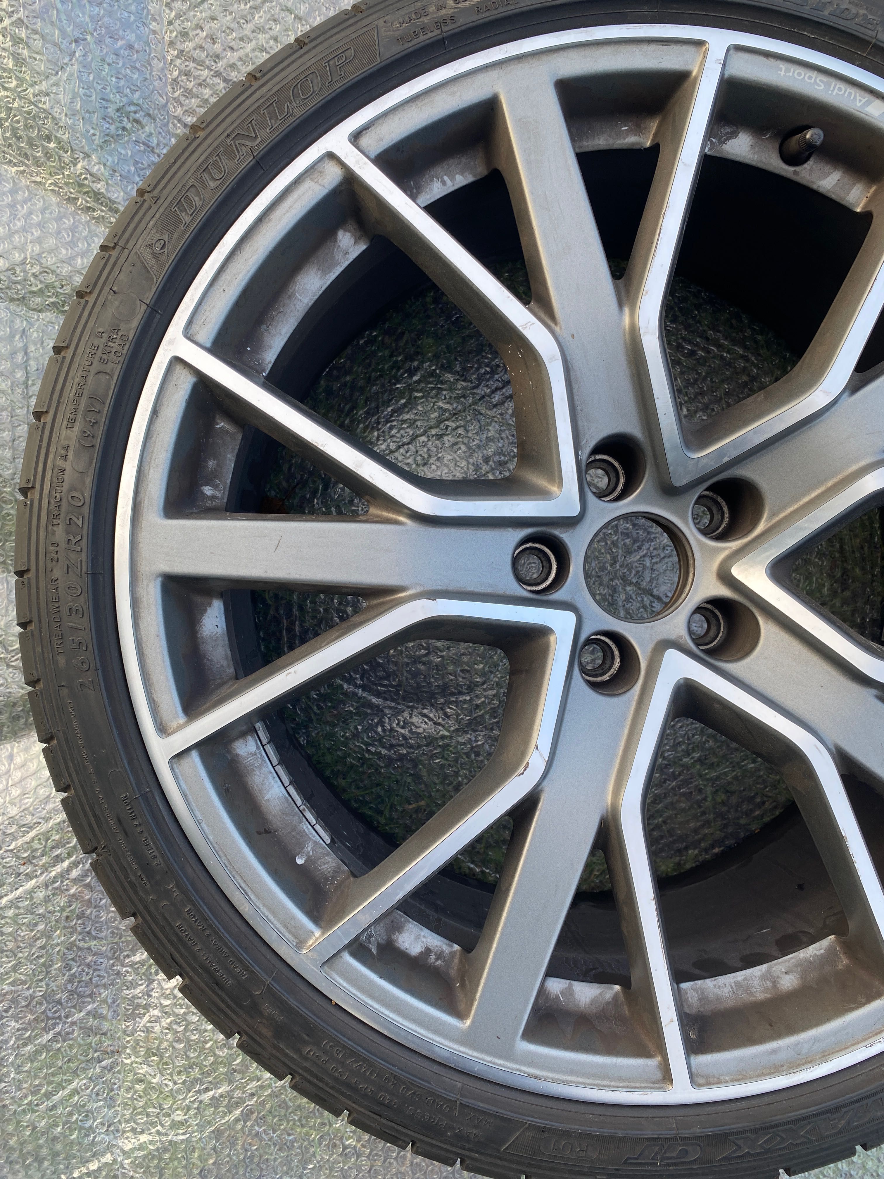 Felga Aluminiowa Audi A4 8W0 Audi Sport 5x112 ET34 9.0x20” b. ładna
