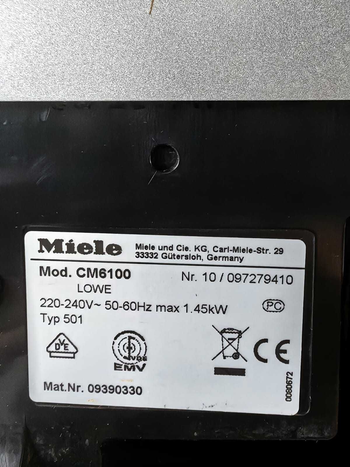 Ekspres do kawy automatyczny MIELE CM 6100 Biała Biały po SERWISIE