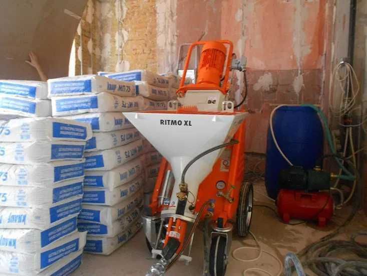 Штукатурка стен. Хотите ровные стены? Обращайтесь!)