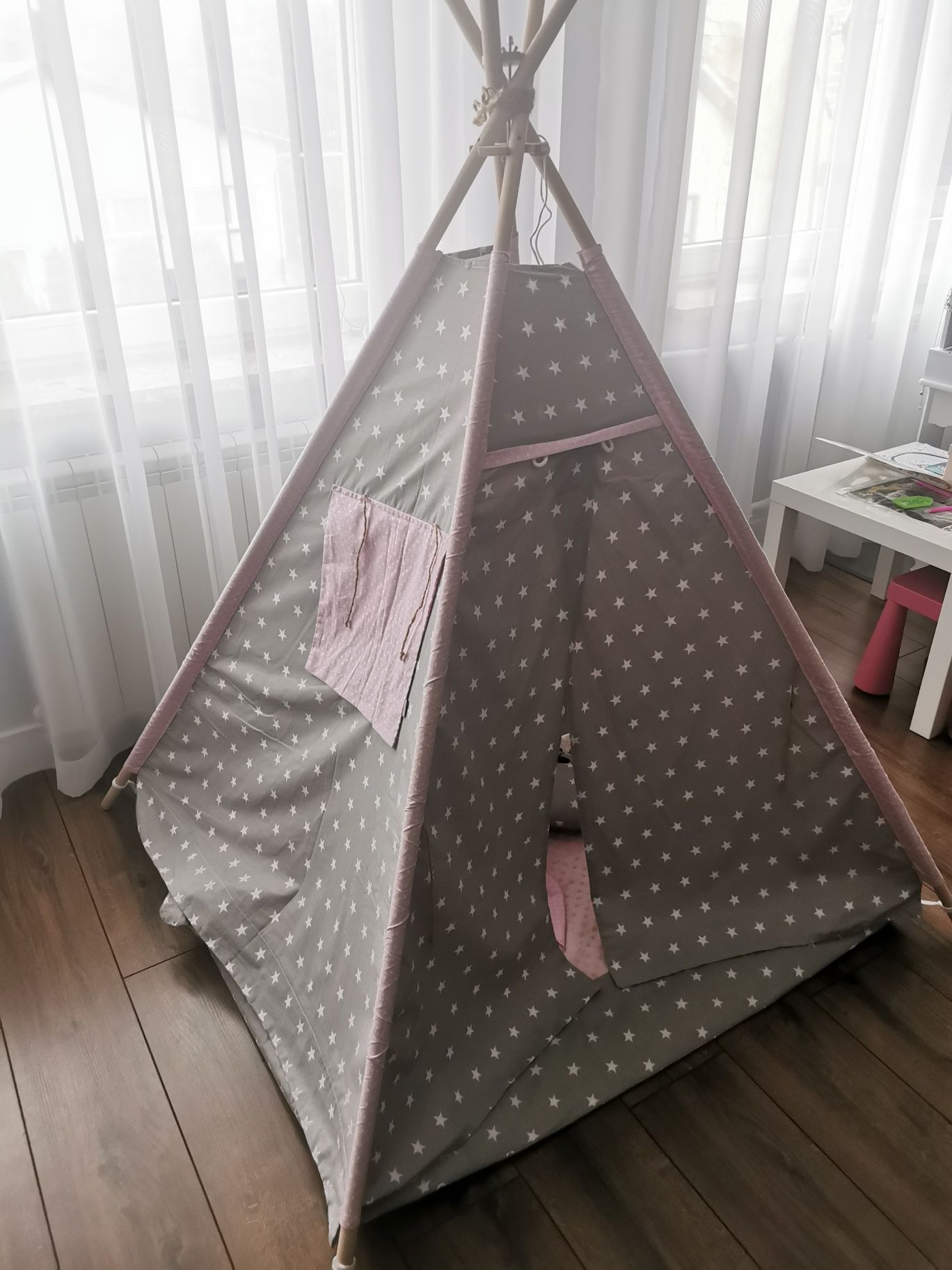 Namiot tipi dla dziewczynki wigwam poduszki