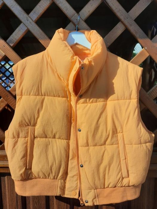 Продам новую жилетку