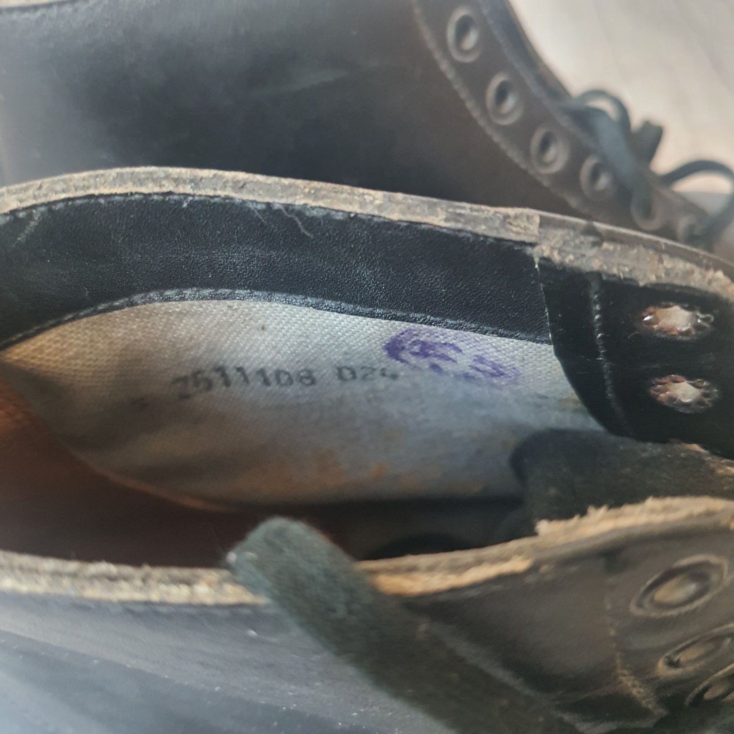 Buty wojskowe kute z 1969 roku