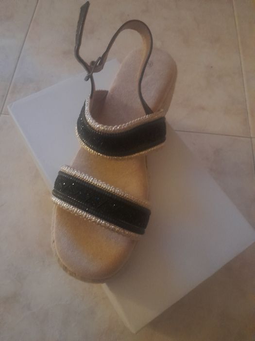 Sandalias número 39