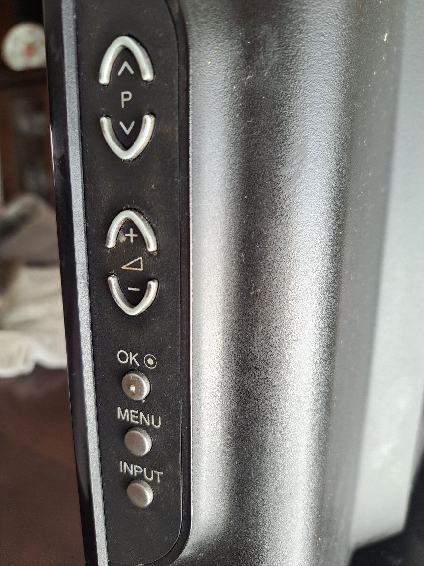 Televisão LG ( 32 polegadas)