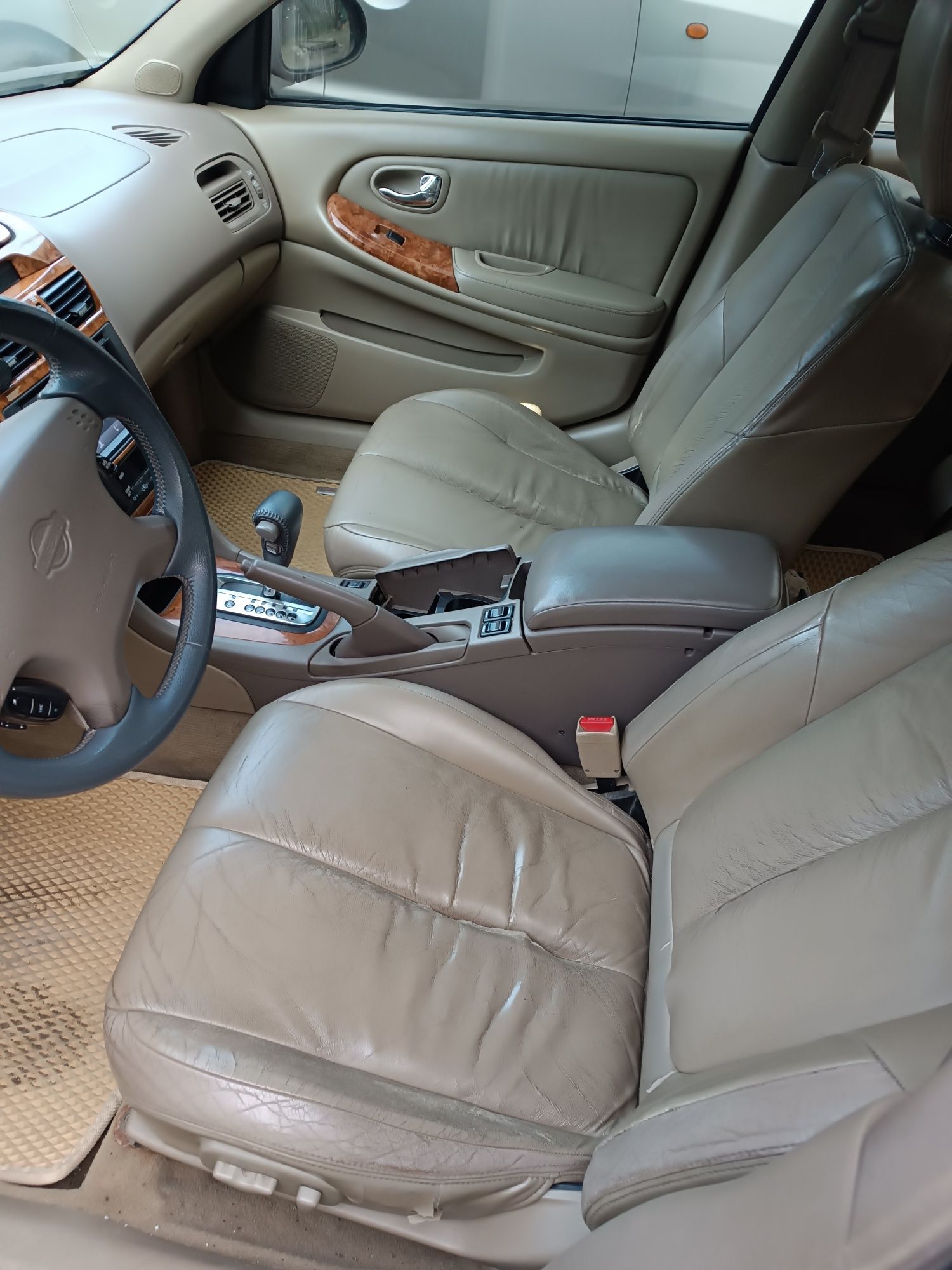 Продам Maxima a33