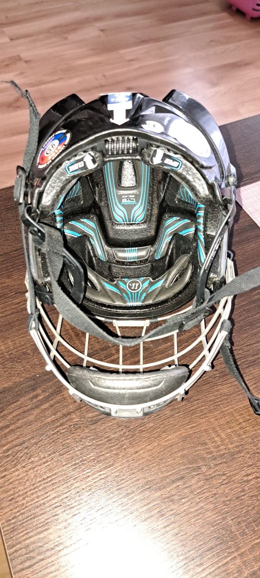 Kask hokejowy Warrior