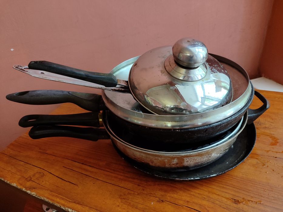 Сковородки разные крышки разные