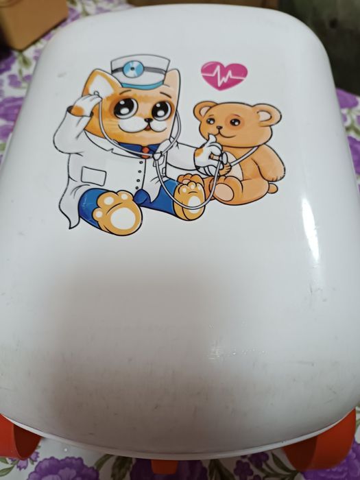 Чемодан "Маленький доктор"  ТехноК (медицинский набор доктора)