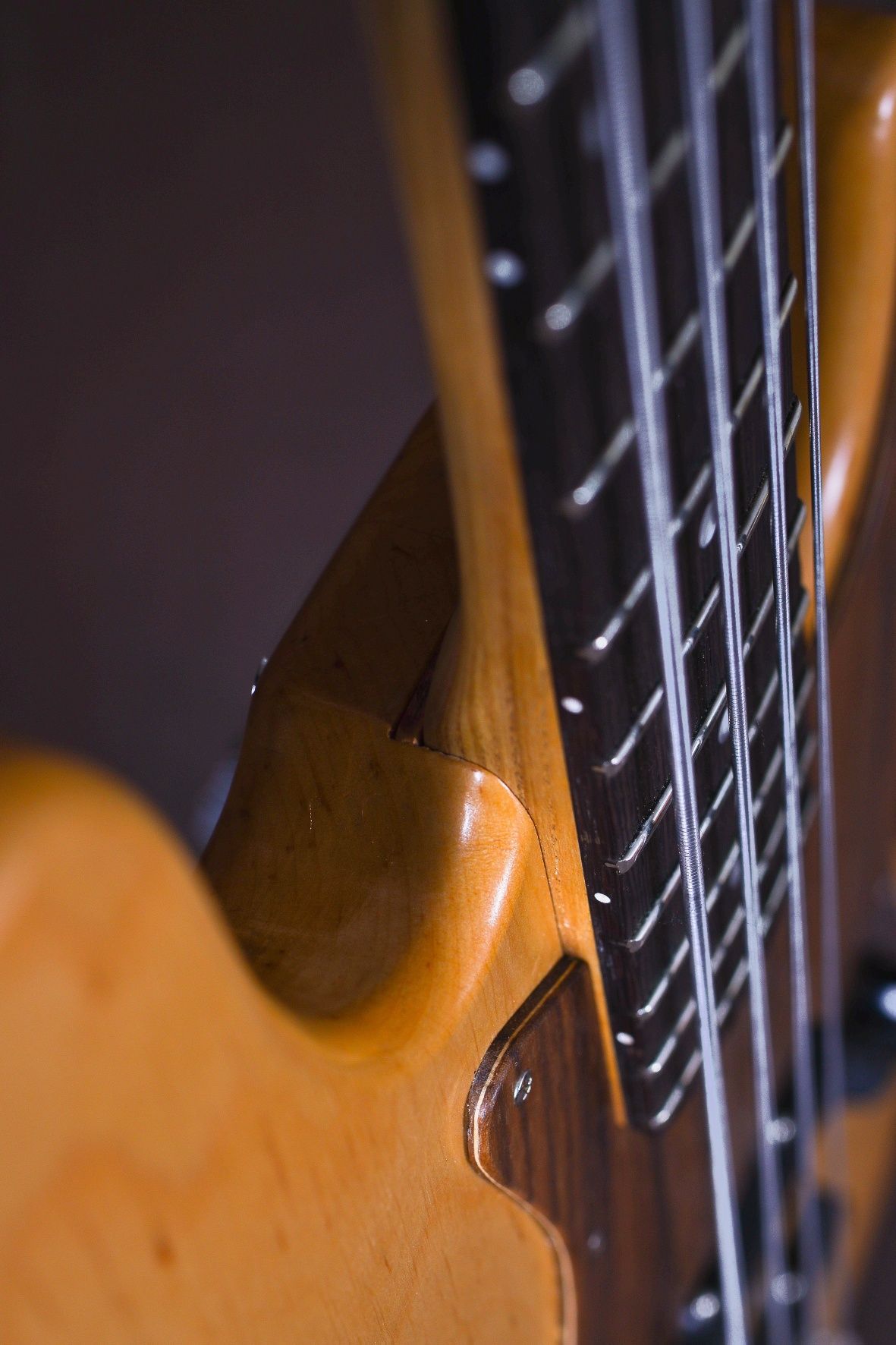 Gitara basowa Jazz Bass – Custom Handmade