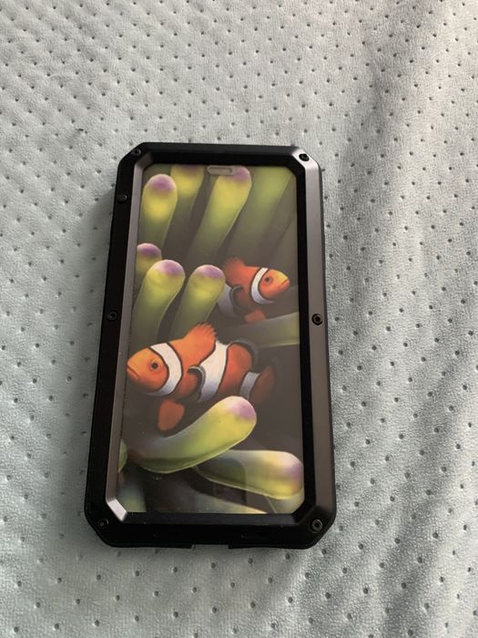 Etui budowlane Apple xs telefon