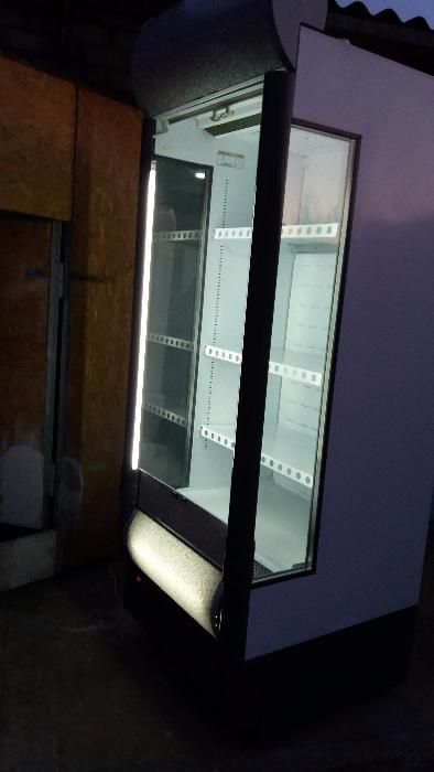 Регал холодильный Эверест