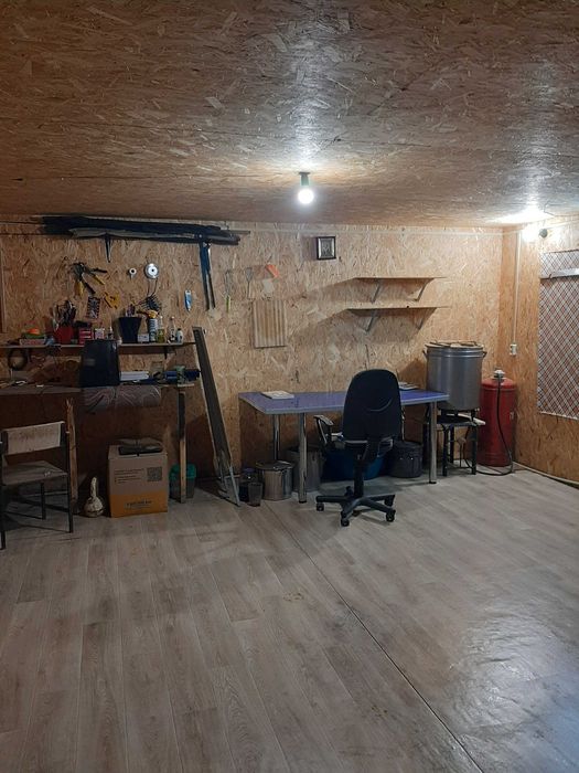 СРОЧНАЯ ПРОДАЖА. Дом 2 этажа, цокольный, Зеленый, Шевченковский