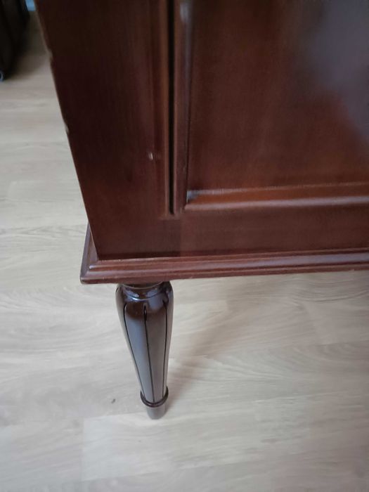 Secretária elegante e profissional