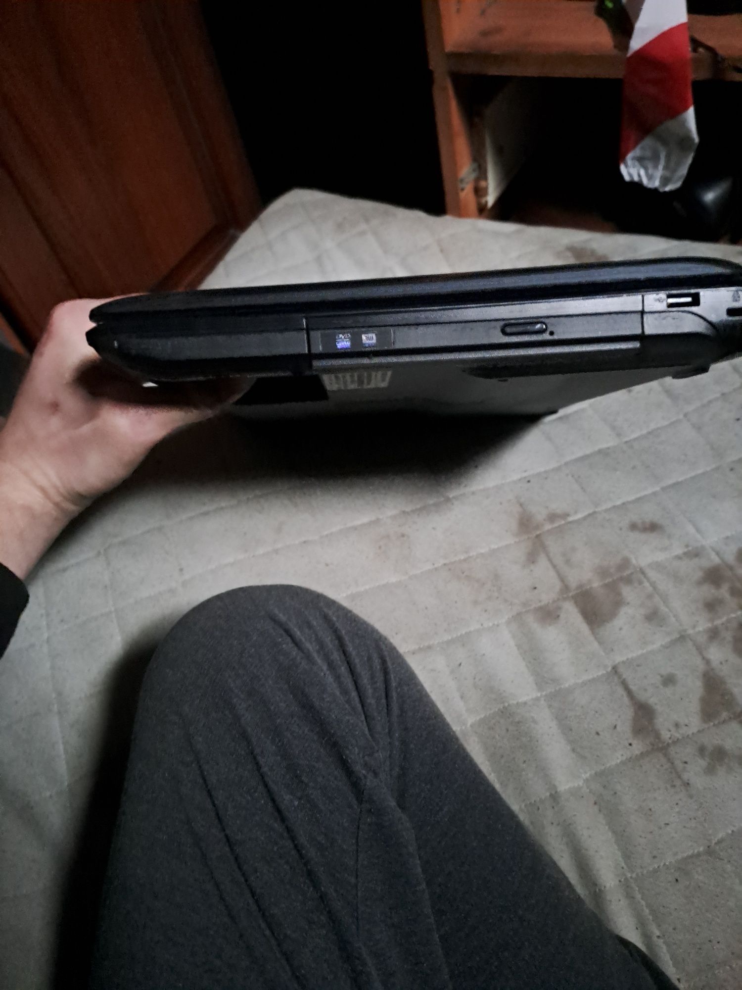 Laptop na części (brak dysku(