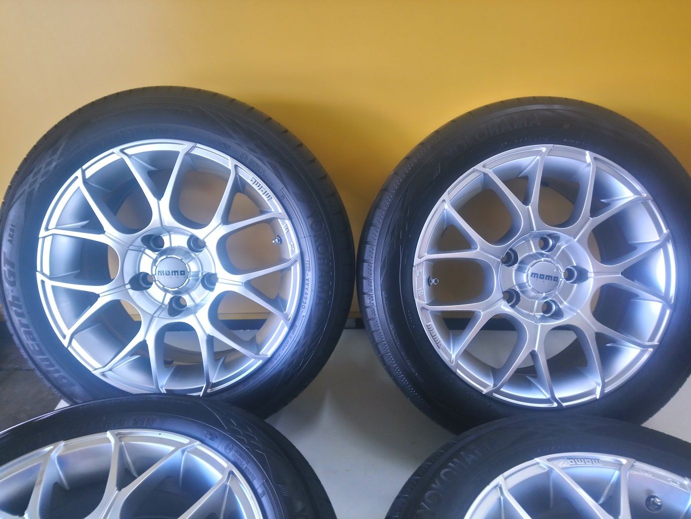 4 kola aluminiowe używane oryginalne letnie MOMO 16'' 5X120 BMW 1,BMW3