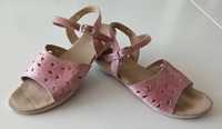 eleganckie skórzane sandały różowe Kornecki rozmiar 36