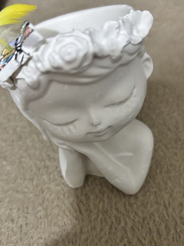 Bustos em gesso perfumado