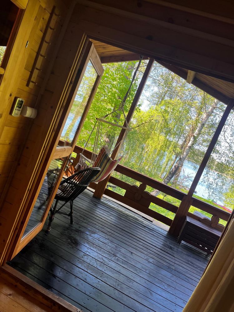 Domek letniskowy nad jeziorem do wynajęcia.