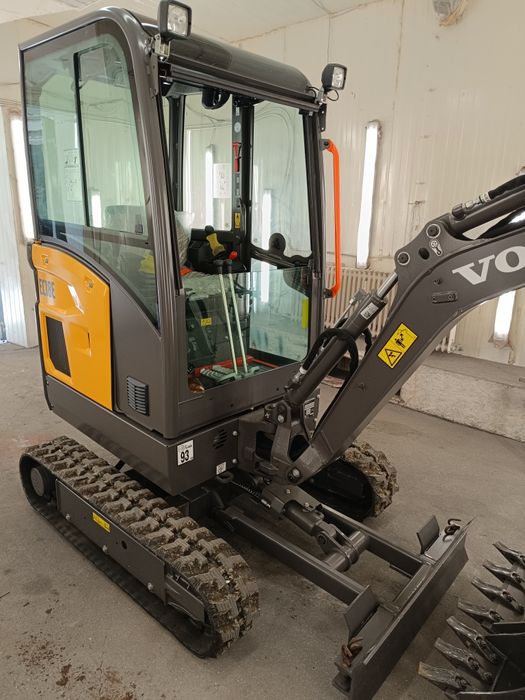 Minikoparka Volvo EC18 Nowa 3 Łyżki + Uchylna Cat301. Kubota BOBCAT