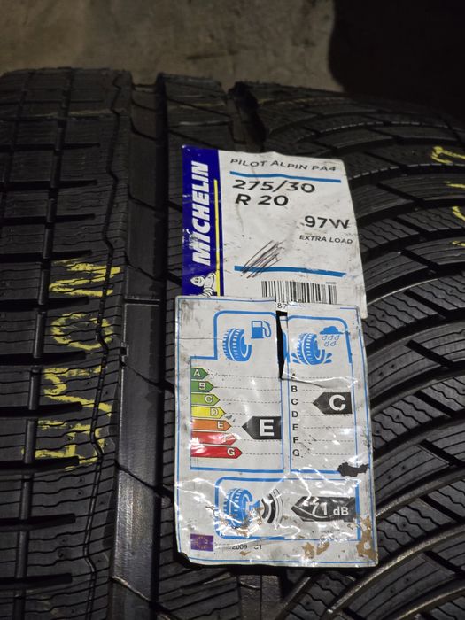 275/30/20 Michelin Alpin PA4  nowa fabrycznie z 20r  1szt