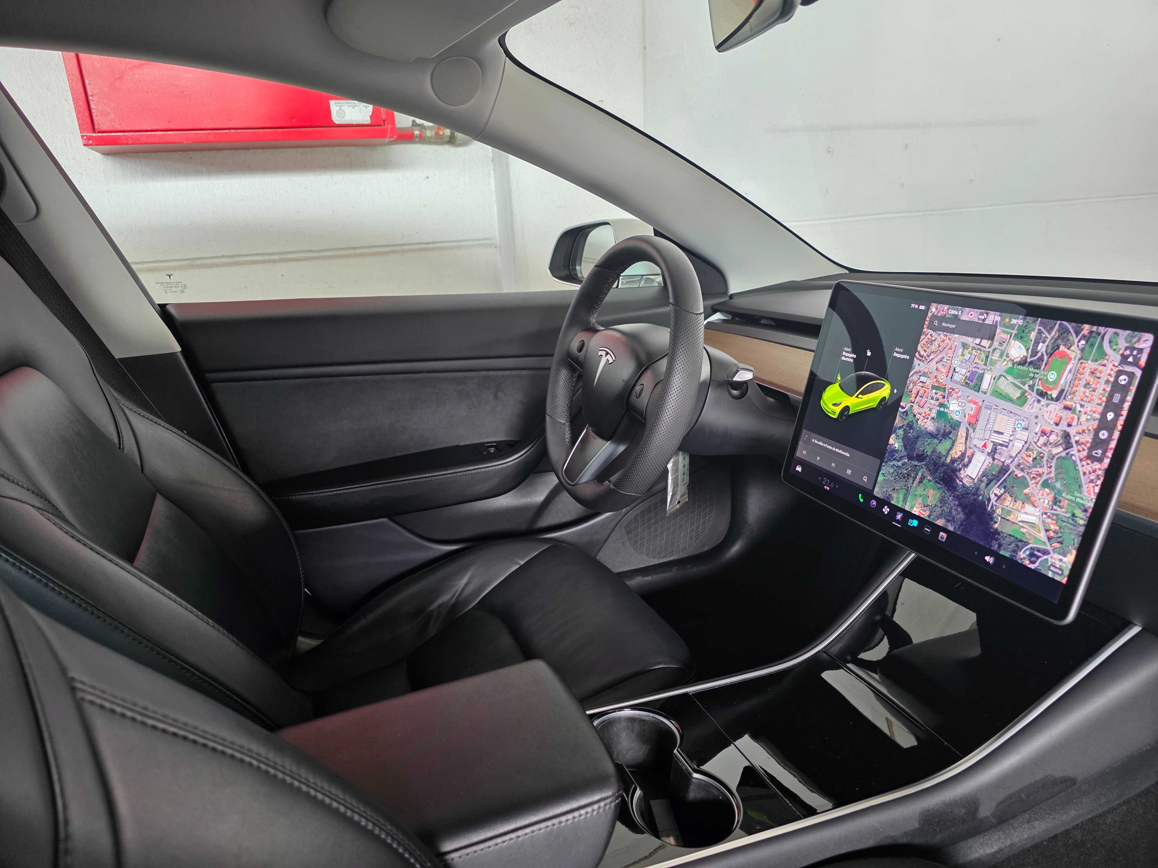 Tesla Model 3 Standard Range Plus RWD