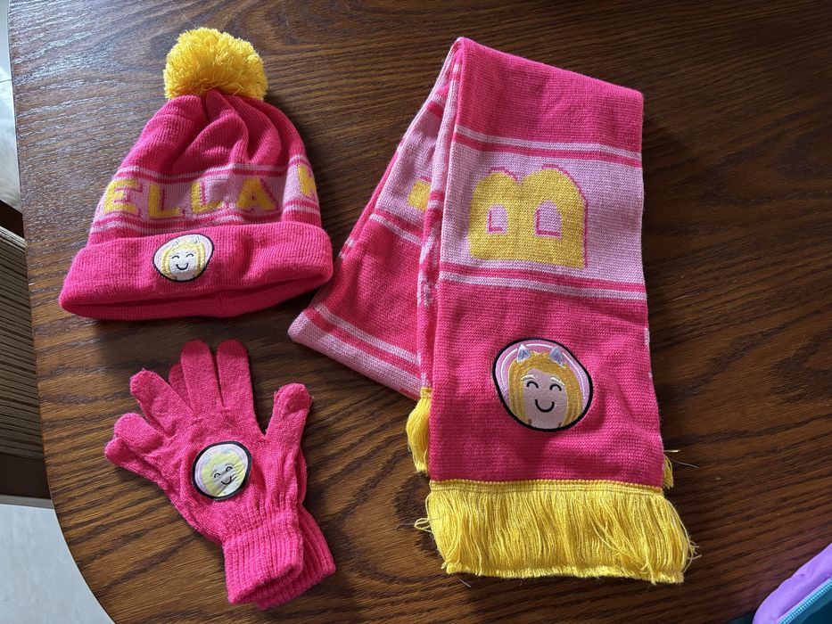 Komplet zimowy Vito i Bella , czapka szalik rekawiczki