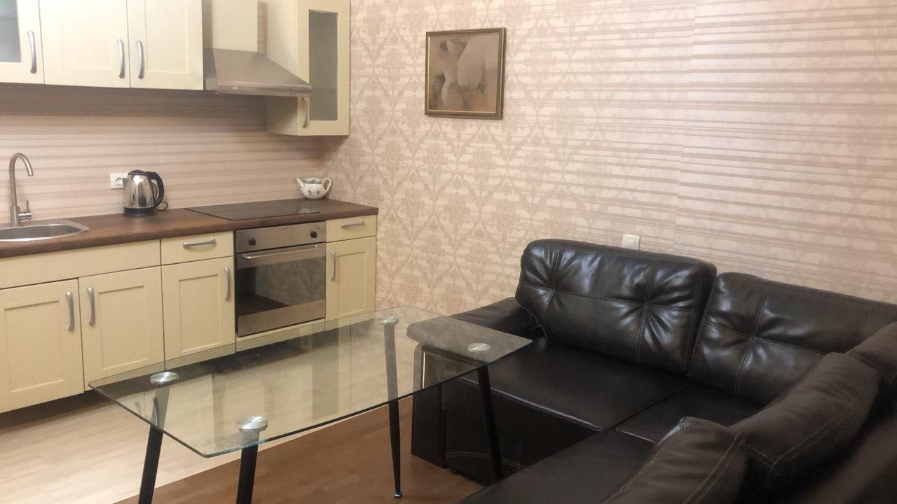 Продаю 1 ком 60 м2  
ЖК"Avenue"  Б-р Дружби Народів 14-16 Без комісії