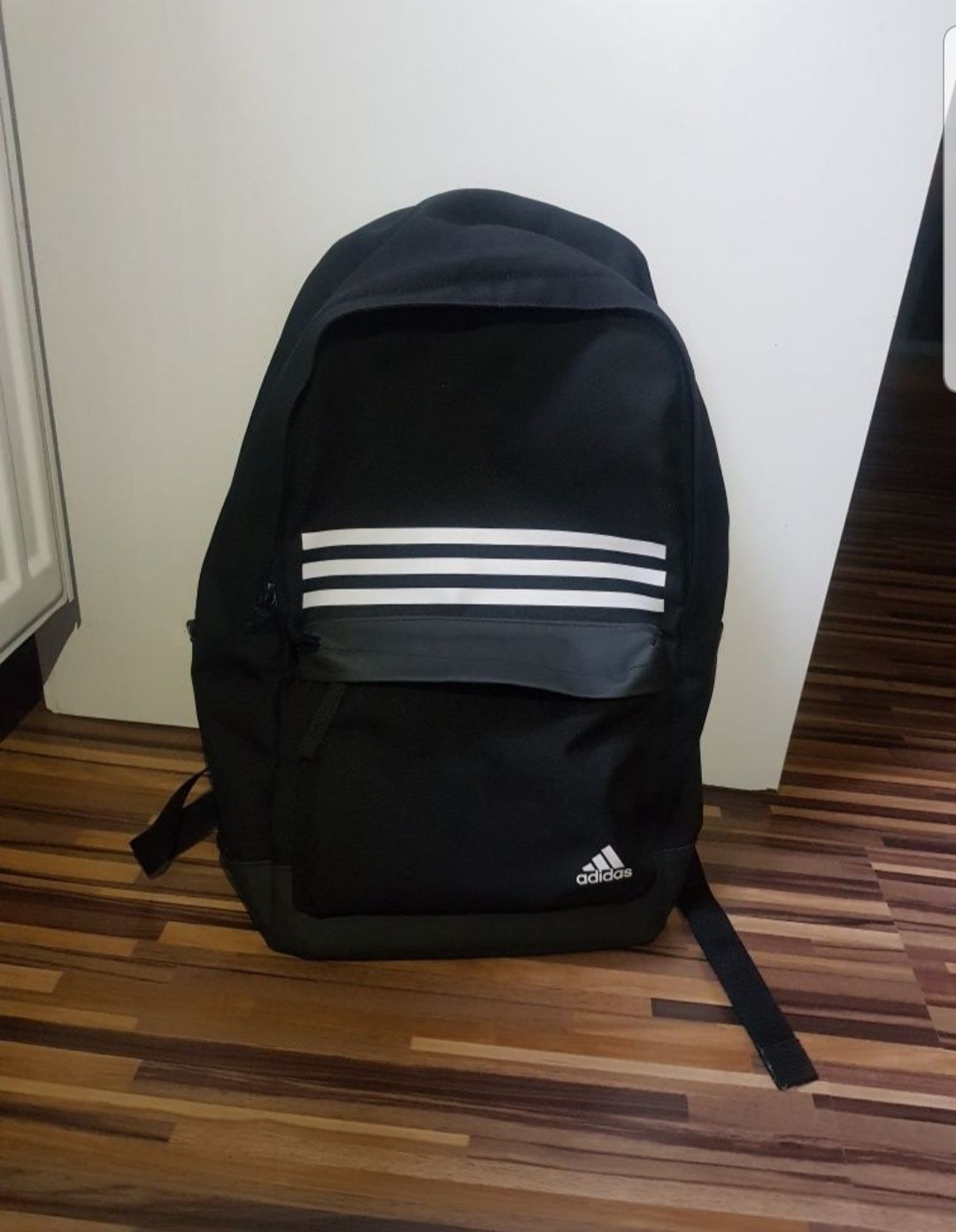 Czarny plecak adidas