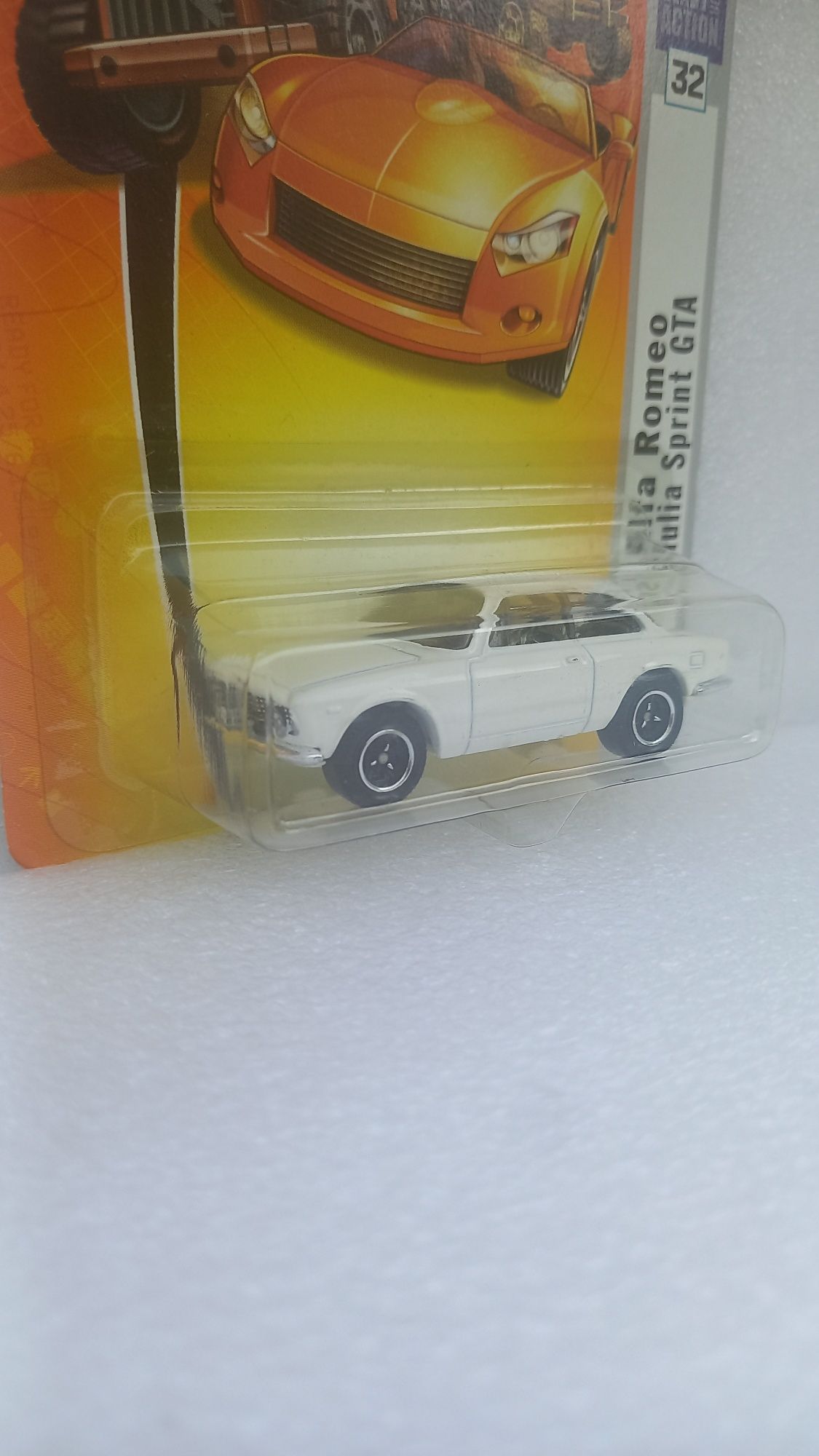 Alfa romeo giulia sprint GTA matchbox